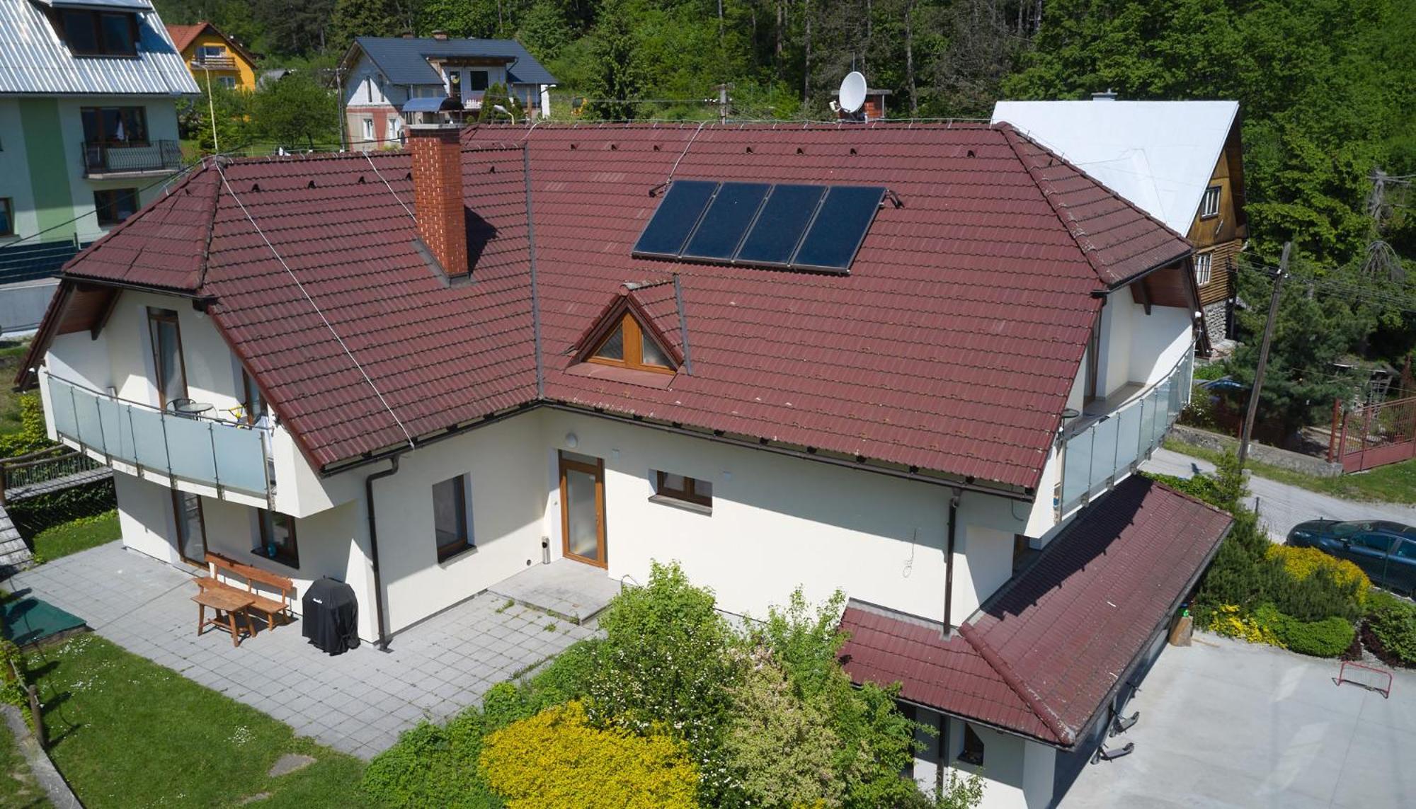 Penzion Emilia Ruzomberok Exterior foto