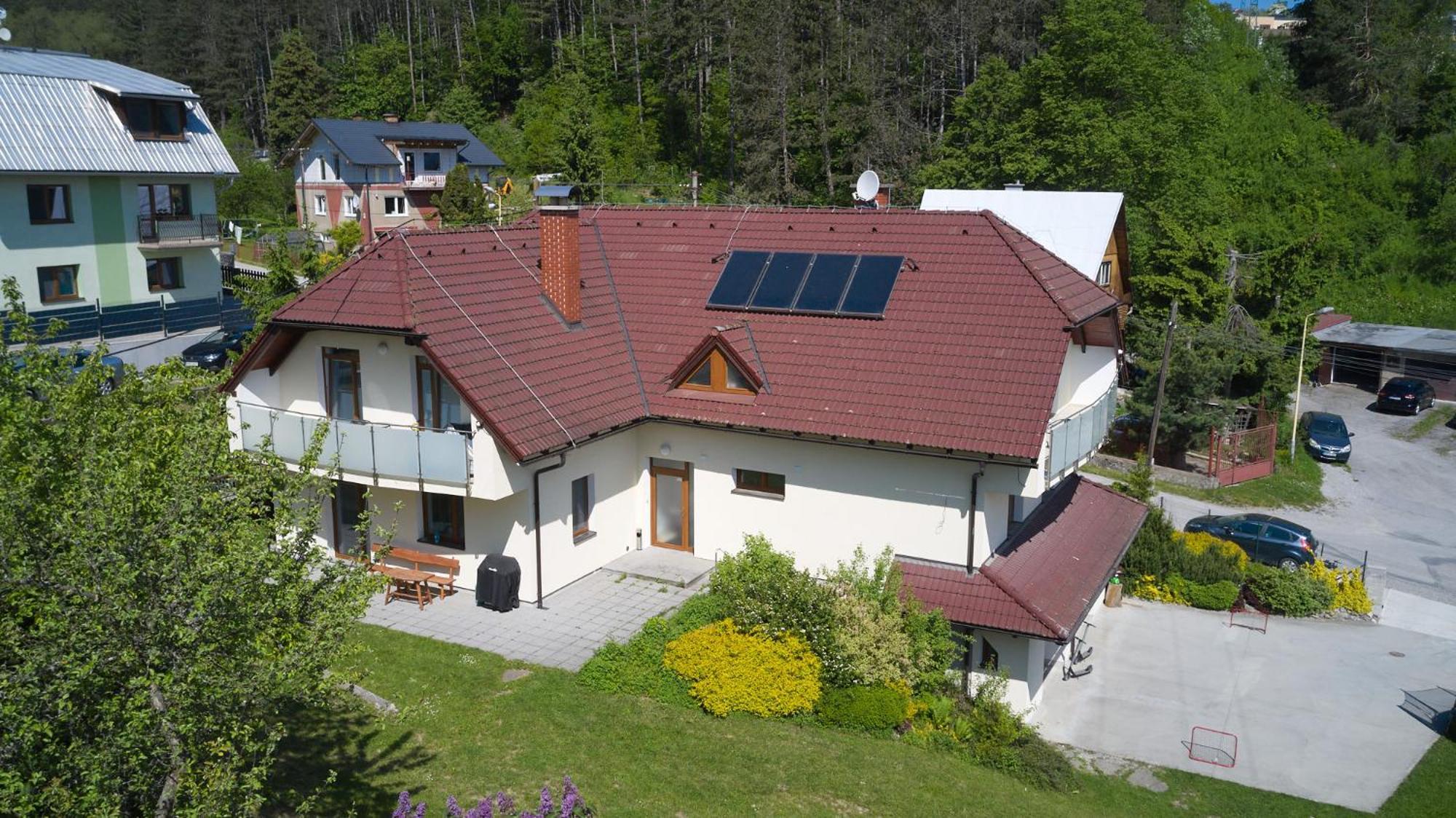 Penzion Emilia Ruzomberok Exterior foto