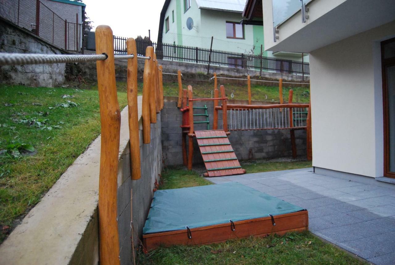 Penzion Emilia Ruzomberok Exterior foto